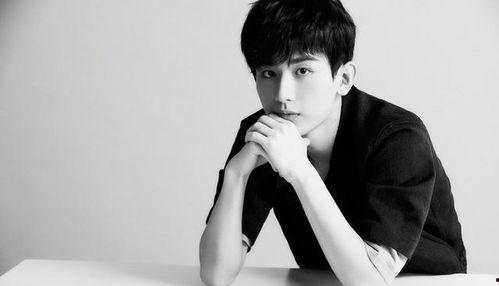 成毅近日爆料微博视频,娱乐圈幕后故事大曝光 第1张 成毅近日爆料微博视频,娱乐圈幕后故事大曝光 第1张